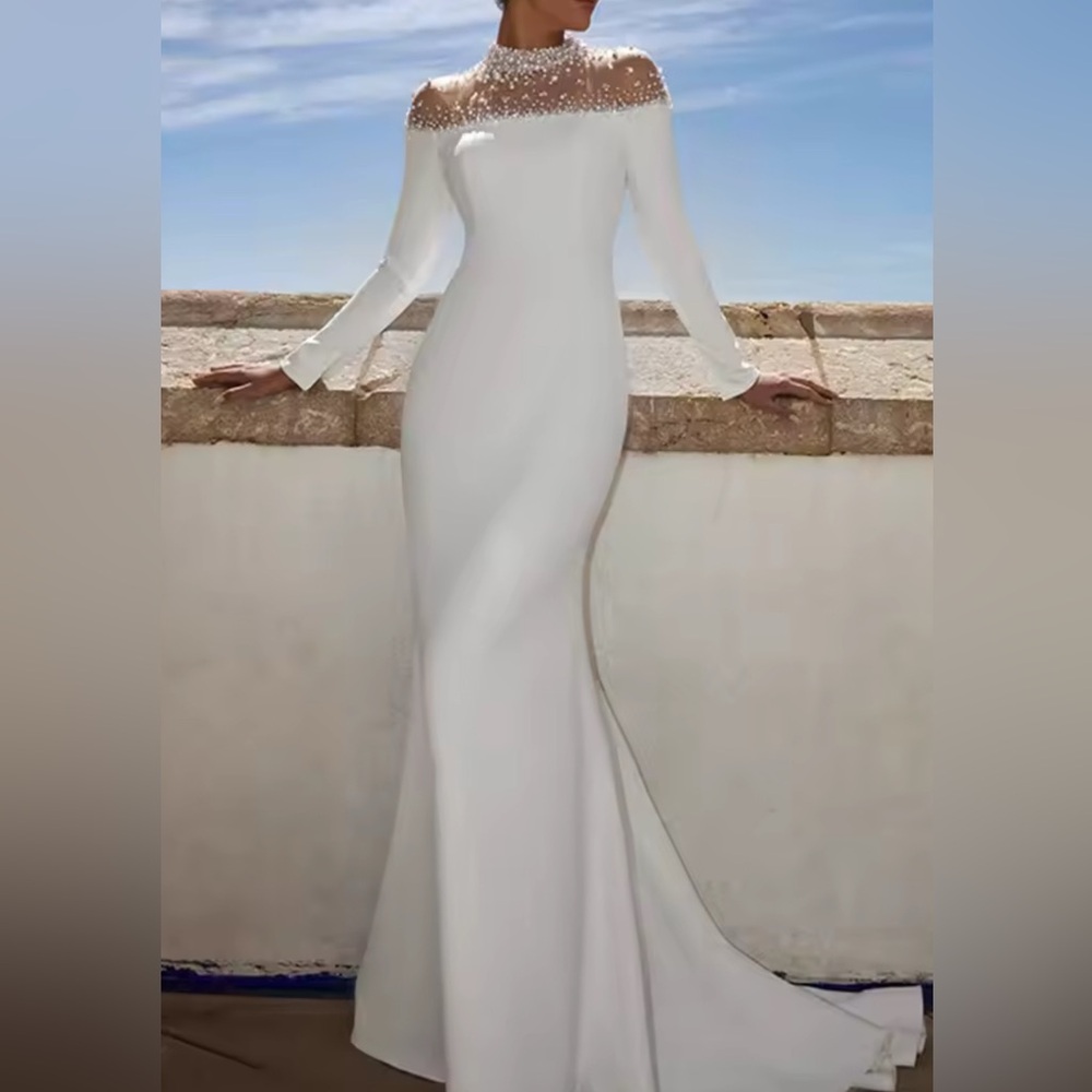 NEW $685 Diana Levin Pearl White Long Sleeve Elegant Dress